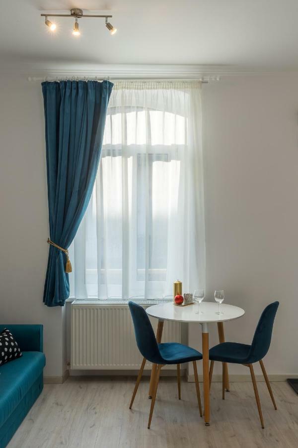 Lovelystay Oldtown Studio Brassó Kültér fotó